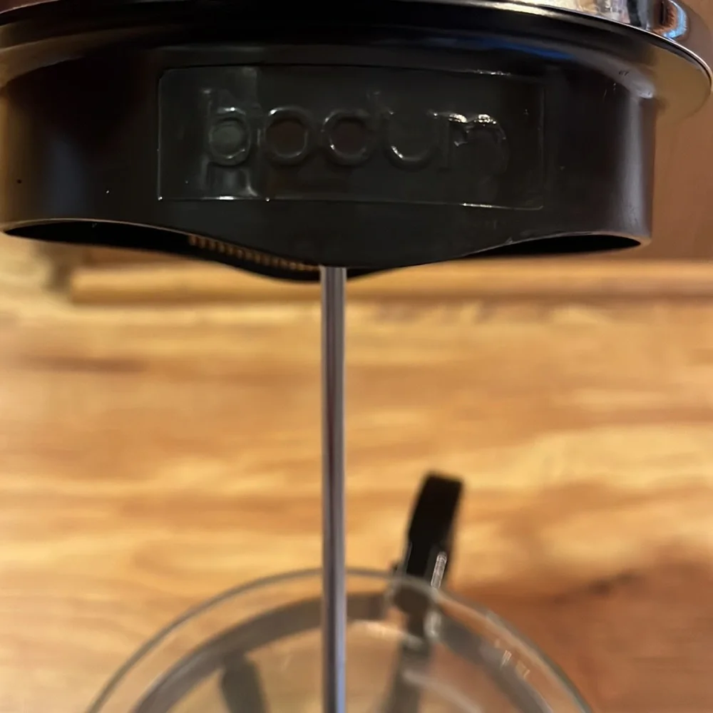 Bodum straining pour